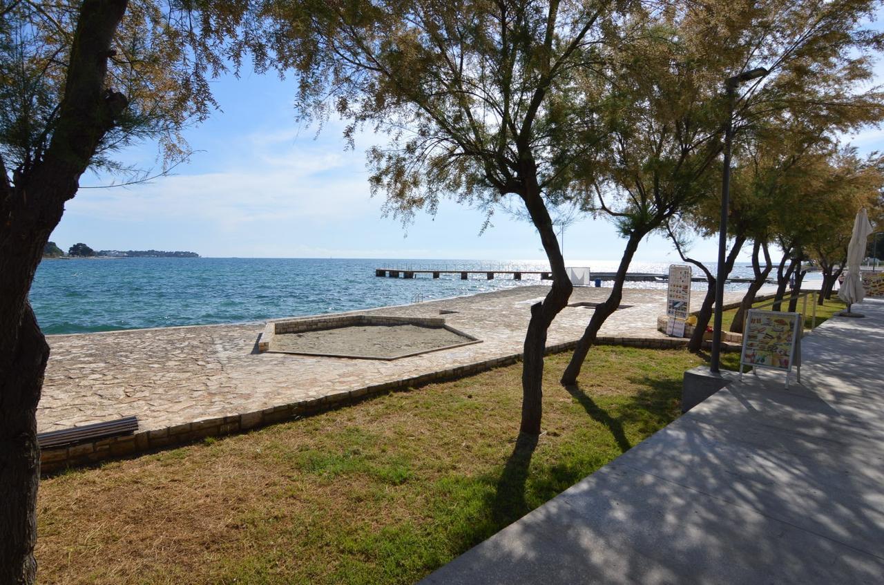 Apartmani Dekovic Materada Porec Ngoại thất bức ảnh