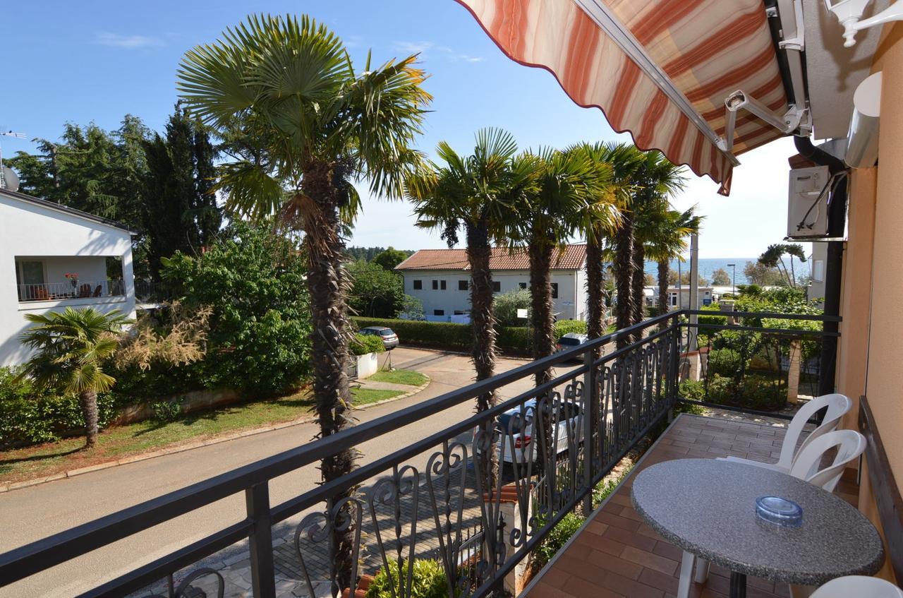 Apartmani Dekovic Materada Porec Phòng bức ảnh