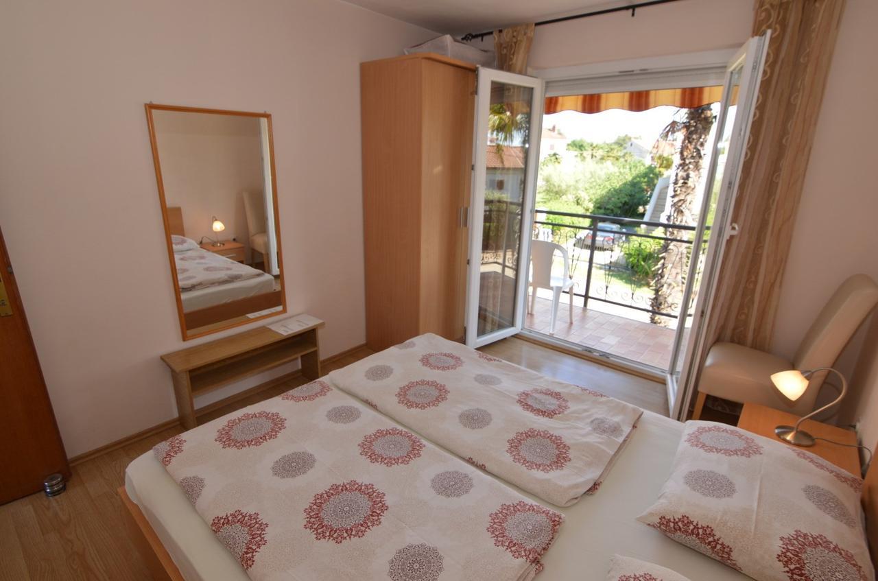 Apartmani Dekovic Materada Porec Phòng bức ảnh
