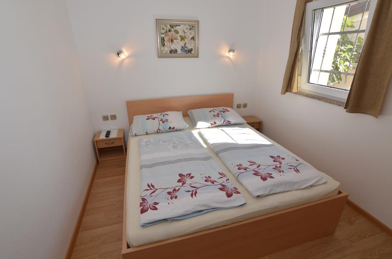 Apartmani Dekovic Materada Porec Phòng bức ảnh